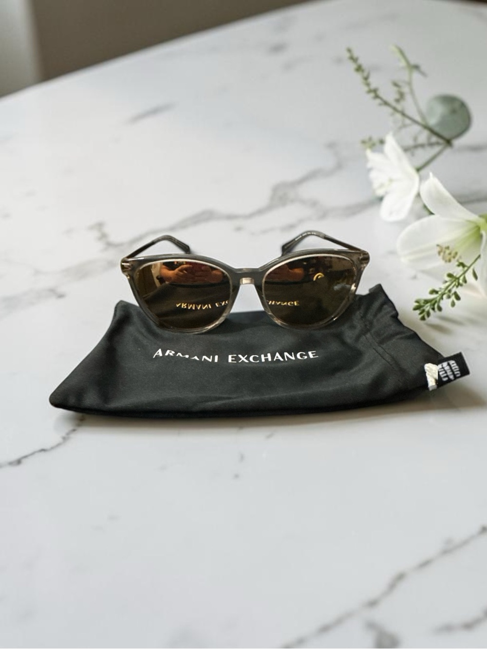 Armani Exchange Clear Frame Sunglasses - Stylish UV Protection EC (like new)